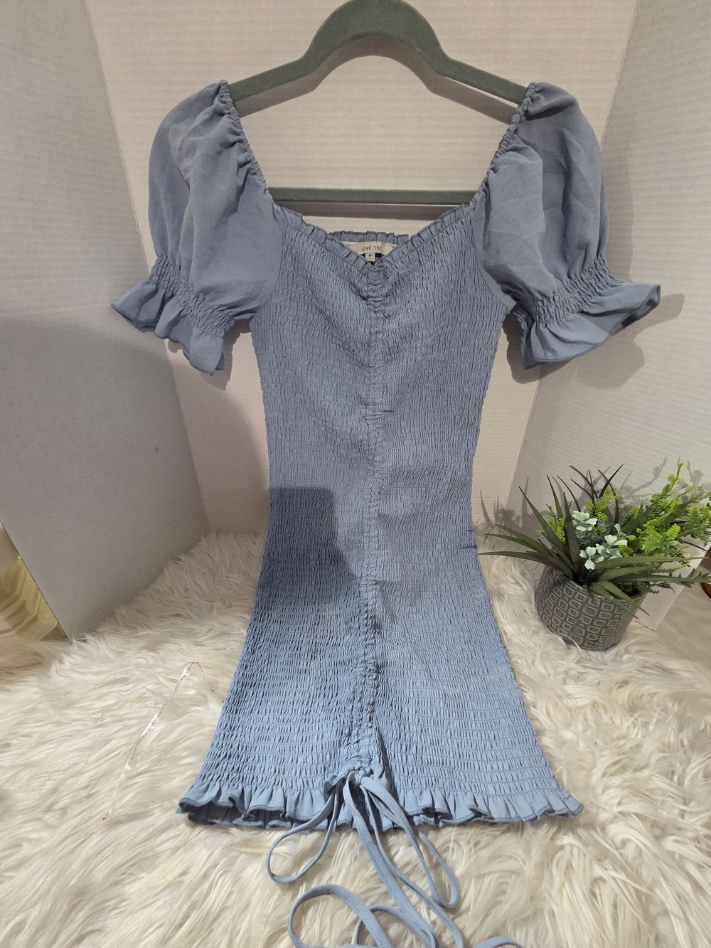 Love Tree Light Blue Bodycon  Smocked Mini Dress with Puff Sleeves, Size M